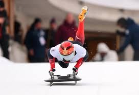 “三八节”当天，今年50岁的丘索维金娜世界杯夺金