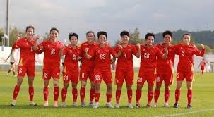 [流言板]切尔西25-26赛季主场球衣谍照：用蓝红白三色，体现伦敦文化11亮29回复