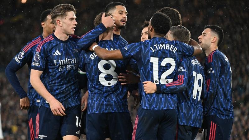 2009-10赛季全部 科比生涯每个赛季最高分一览：