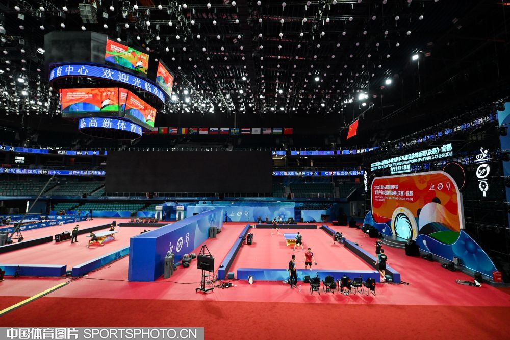 里弗斯军训比永博，老詹坐不住了！