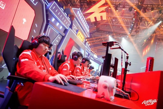 更多精彩的 更多精彩的